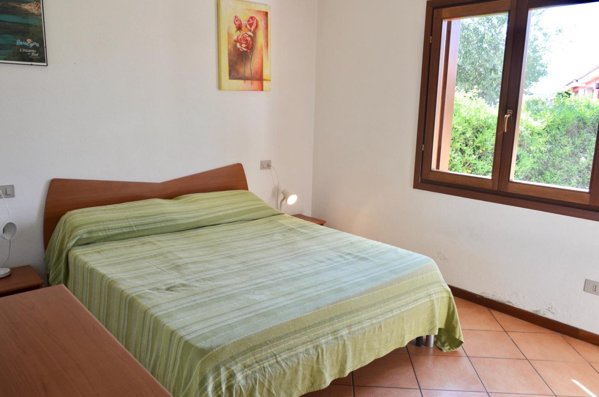 סאן תאודורו Iss Travel, Ambra Apartments - 800 M From La Cinta Beach מראה חיצוני תמונה