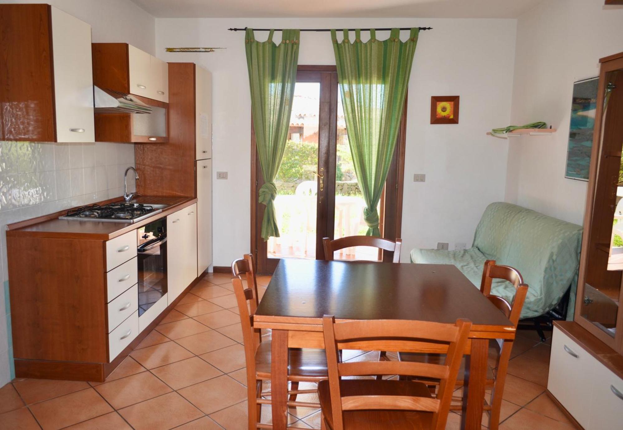 סאן תאודורו Iss Travel, Ambra Apartments - 800 M From La Cinta Beach מראה חיצוני תמונה